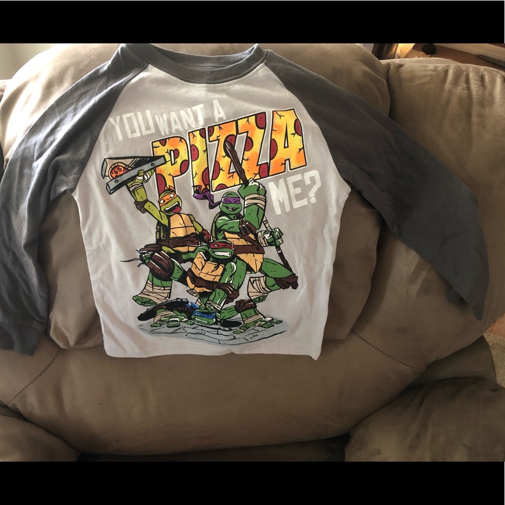 Ninja Turtle boys Pizza Shirt size 4